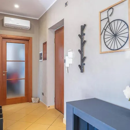 Apartment Allianz Stadium · A/c · Self Check-in · Wifi