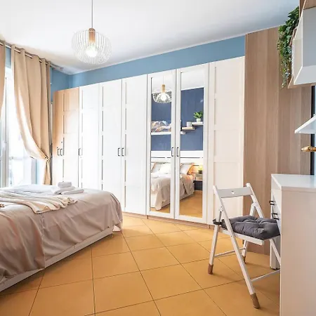 Allianz Stadium · A/c · Self Check-in · Wifi Apartment